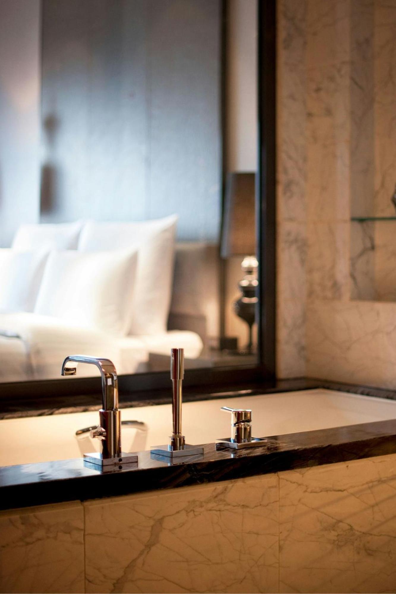 Le Meridien Chongqing Nan'An Esterno foto